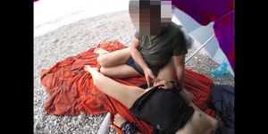 Pussy flash Stranger caught me in beach and helped me squirt