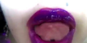 PURPLE LIPS