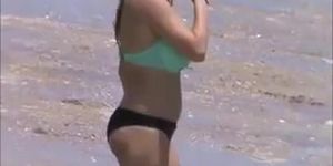 hot teen beach voyeur jiggly boobs 3