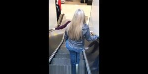 Thick Blond Pawg Milf Christmas Shopping (Busted) edited