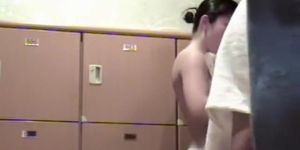 Best Asian chicks in change room flash the nude bodies (very cute)