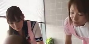 Subtitled CFNM Japanese schoolgirls elderly handjob