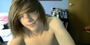 Twink camboy jerking off