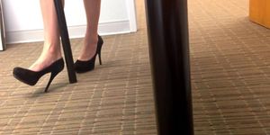 Candid Sexy Tired Feet Dipping at the Office 2 (quick)