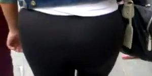 Big ass thru leggin
