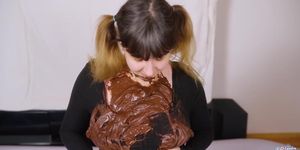 Lyndra Lynn Chocolate Fun (amateur )