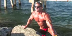 Sexy Bodybuilder Man 146