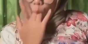Bokep Indo Jilbab Tobrut Sange