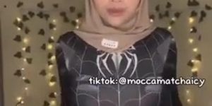 Sheii Anathema Pakai Kostum Spiderwoman Berhijab - Video Bokep