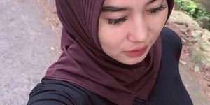 Bokep Indo Gangbang Hijab Tobrut Mabuk Di Gilir 8 Orang