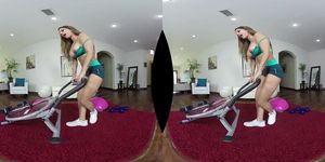 Milf Fitnes VR (Reena Sky)