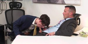 INTOGAYSEX - Office boss gets bareback banged in ass by his employee