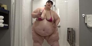 Juicy Jackie super fat girl