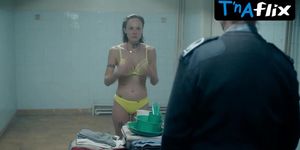 Aleksandra Adamska Sexy Scene  in The Convict