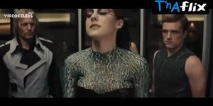 Jena Malone Breasts Scene  in The Hunger Games: Catching Fire