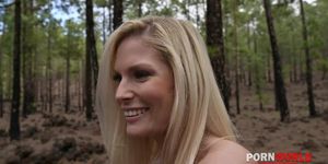 Blonde Candee Licious Takes DP Pounding In The Woods