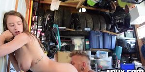 Blowjob In The Shed - Hanna Paige