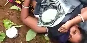 Desi Bhabhi Caught By Village People - Village Outdoor