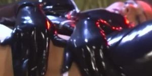 Dyke succubus Tiffany Taylor toying and wanking in latex (Anastasia Pierce)