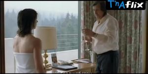 Isabelle Menke Underwear Scene  in Montag Kommen Die Fenster