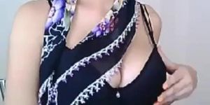 Amateur - Turkish Hijab Girl On Webcam - Dancing on Cam