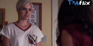 Dre Davis Lesbian Scene  In Hot Little Liars (Shay Mitchell)