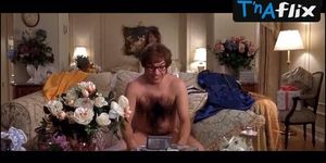 Elizabeth Hurley Sexy Scene  in Austin Powers: International Man Of Mystery