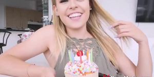 Horny Stepsister Aubrey Sinclair Gives Brother A Birthday Surprise