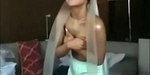 Ariana Grande Celebrity Porn With Flashing Boobs