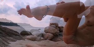 Beach Footjob - I would cum as fast ++ Toef