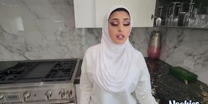 Hijab Sophia Leone & Aubrey Babcock (Sophia Sterling)