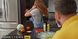 Brazzers - Seth Has No Chance Of Resisting Blonde Milf Jenna Starr'S Big Beautiful Boobs And Juicy Ass (Jenna Sativa, Big_Beautiful_B Big_Beautiful_B)