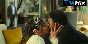 Nambitha Ben-Mazwi Lesbian Scene  in Savage Beauty