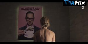 Polina Gagarina Sexy Scene  in Krasnye Linii