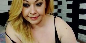 Chunky Amateur Girl Masturbation On Camshow