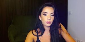 Perfect body luxury brunette busty girl webcam solo