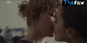 Lydia Amasko Lesbian Scene  in Push