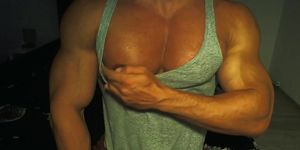 Alpha Muscle Needs to be Worshiped