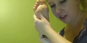 Lesbian Toe Sucking - Amateur Softcore Webcam Foot Fetish