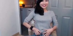 Cute Chinese Woman Live Cam