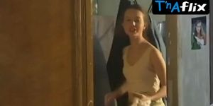 Aleksandra Afanasyeva-Shevchuk Lesbian Scene  in Mesto Pod Solntsem
