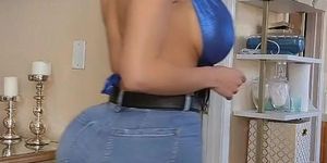 AE bimbo big ass in jeans tease