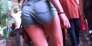 Hot blonde teen with amazing round ass in shorts