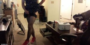 Crossdressing Cumshot