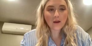 New Blonde Teen camgirl