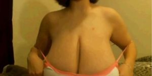 Huge Tits on Webcam
