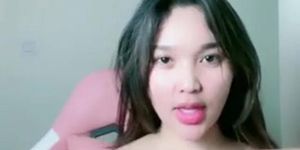 Viral Bokep Seleb Adenia Live Buka bukaan Demi Saweran Tnaflix com 