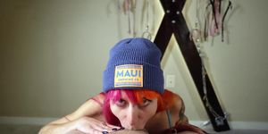 Deepthroat Slushie In Blue Bra And A Beanie Gives Blowjob
