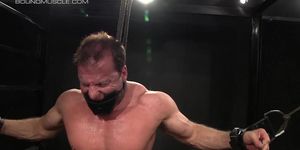 BOUNDMUSCLEJOCKS - Dom Dire Callahan Pokes And Spanks Cock Of Sub Bottom