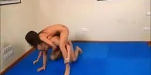 Mixed wrestling - Who cums first?